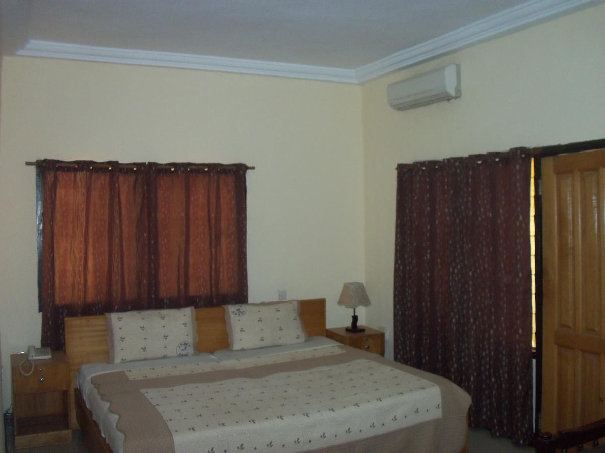 Jenos Hotels Accra Eksteriør bilde